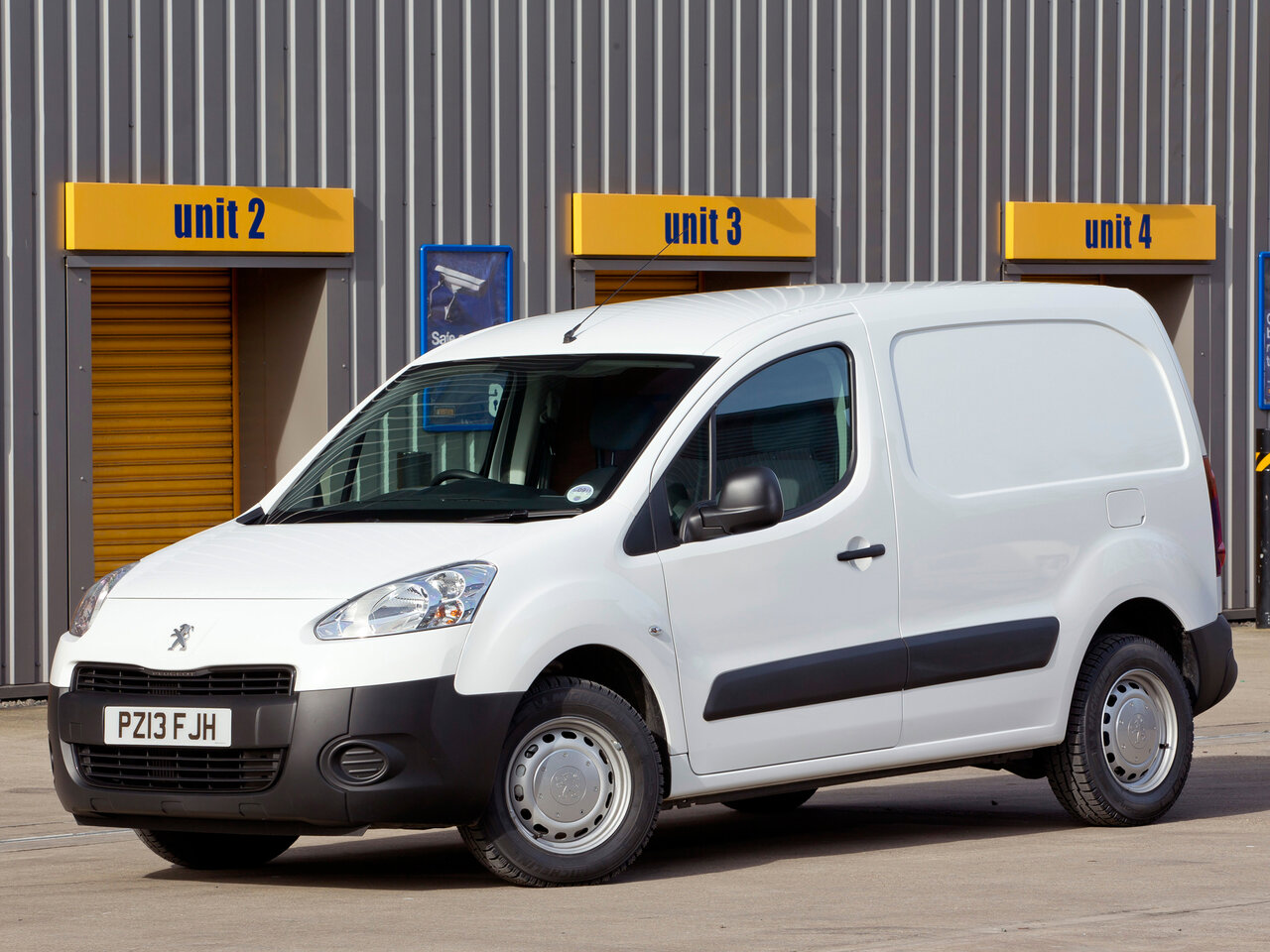 Peugeot Partner II Рестайлинг (Фургон, 2011-2015)