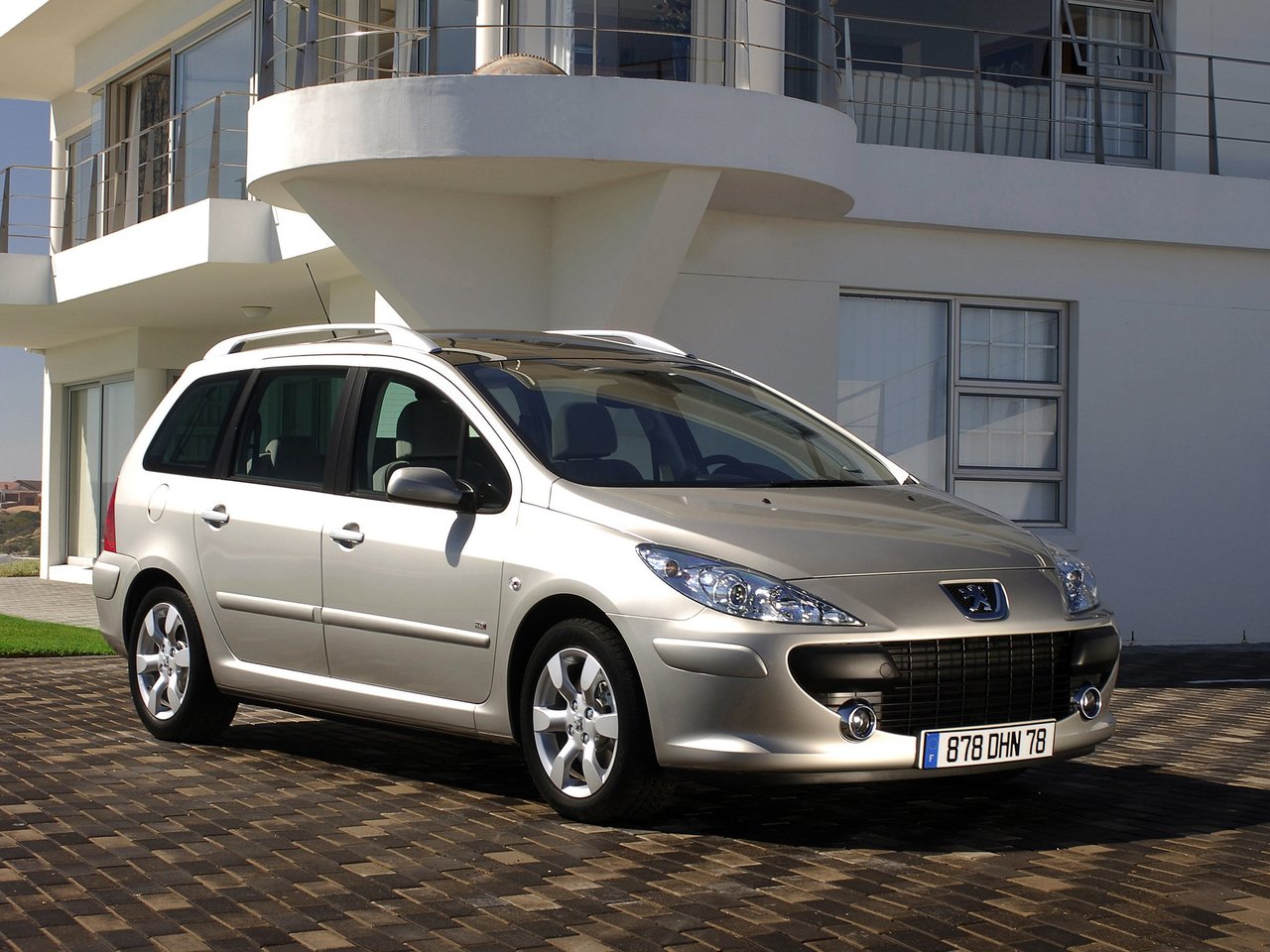 Peugeot 307 I Рестайлинг (5-дверный универсал, 2005-2008)
