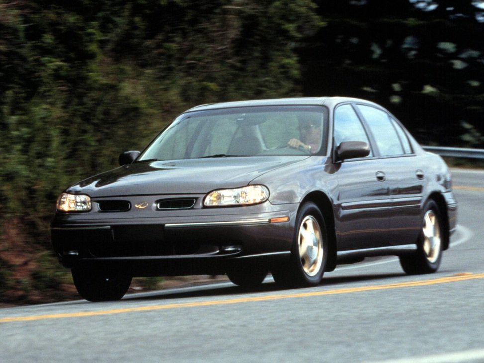 Oldsmobile Cutlass VI (Седан, 1997-1999)