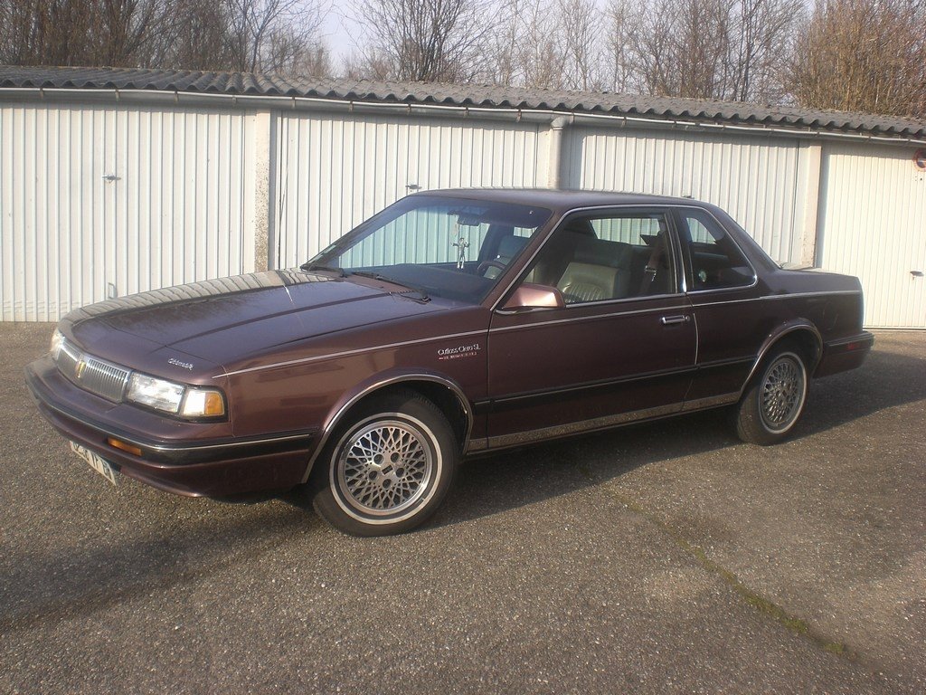 Oldsmobile Cutlass Ciera (Купе, 1981-1996)