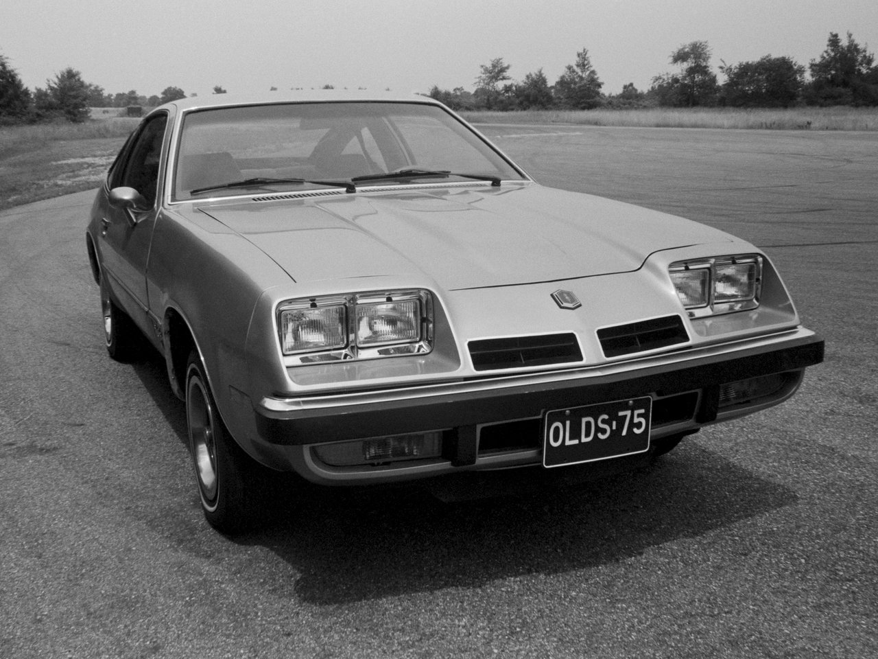 Oldsmobile Starfire II (Хэтчбек 3 двери, 1975-1980)