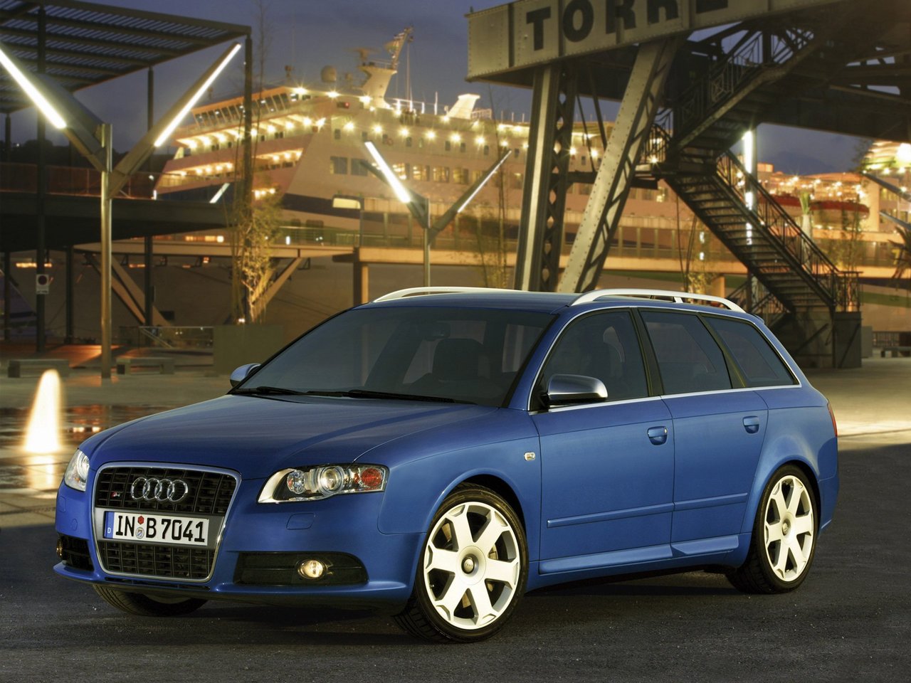 Audi S4 III B7 (5-дверный универсал, 2004-2008)