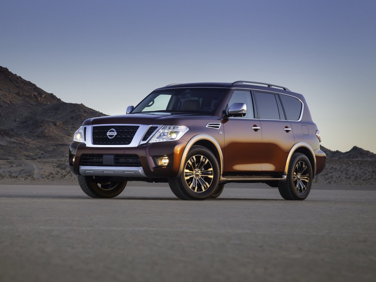 Nissan Armada II (Внедорожник 5 дверей, 2016-н.в.)
