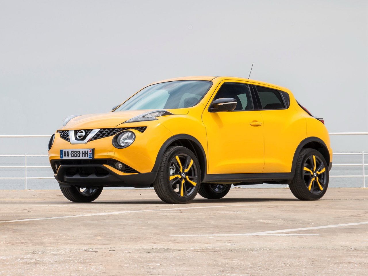Nissan Juke I Рестайлинг (Внедорожник 5 дверей, 2014-н.в.)