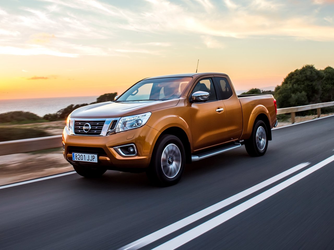 Nissan Navara Frontier IV D23 (Пикап Половина кабины, 2015-н.в.)