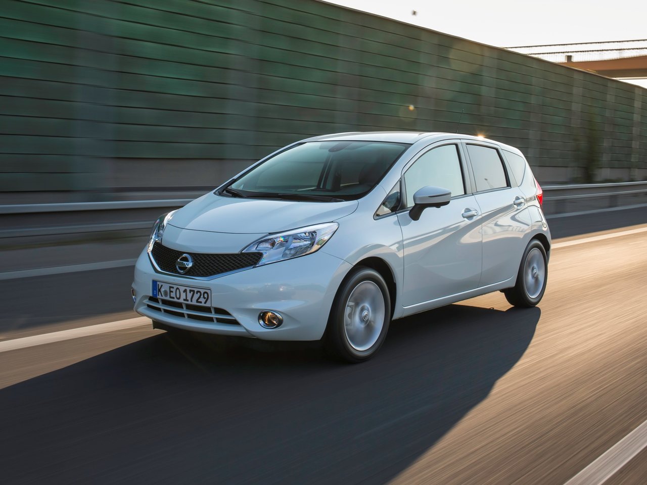 Nissan Note II (Хэтчбек 5 дверей, 2012-н.в.)