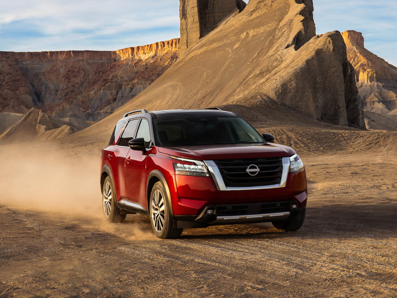 Nissan Pathfinder V (Внедорожник 5 дверей, 2021-н.в.)