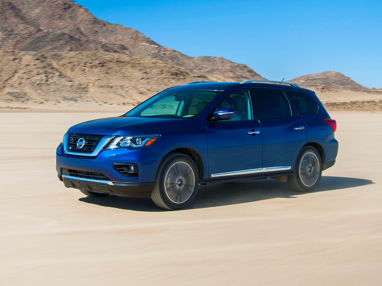Nissan Pathfinder IV Рестайлинг (Внедорожник 5 дверей, 2016-2020)