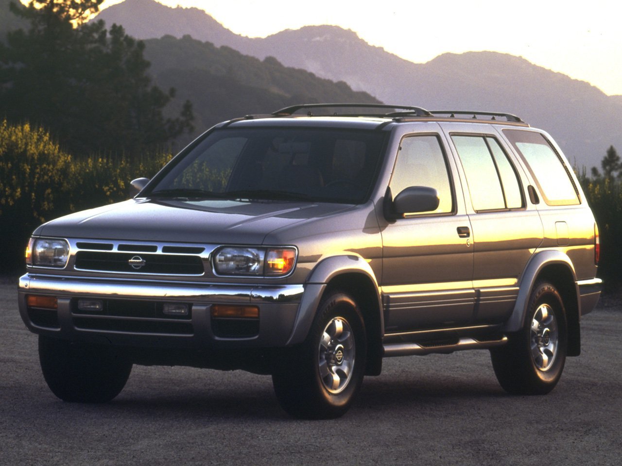 Nissan Pathfinder II (Внедорожник 5 дверей, 1996-2004)
