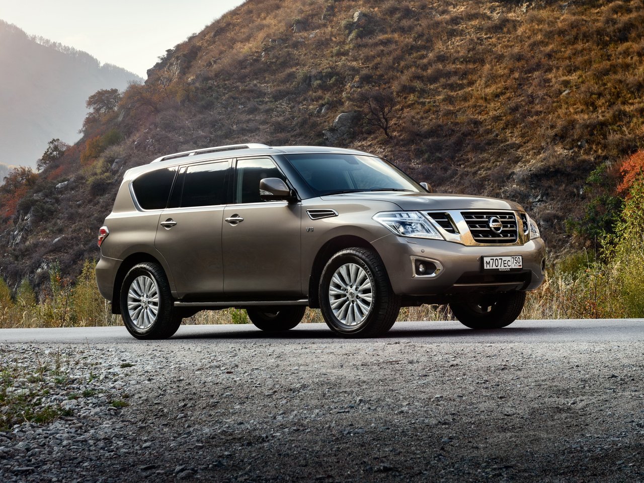 Nissan Patrol VI Y62 Рестайлинг (Внедорожник 5 дверей, 2014-н.в.)