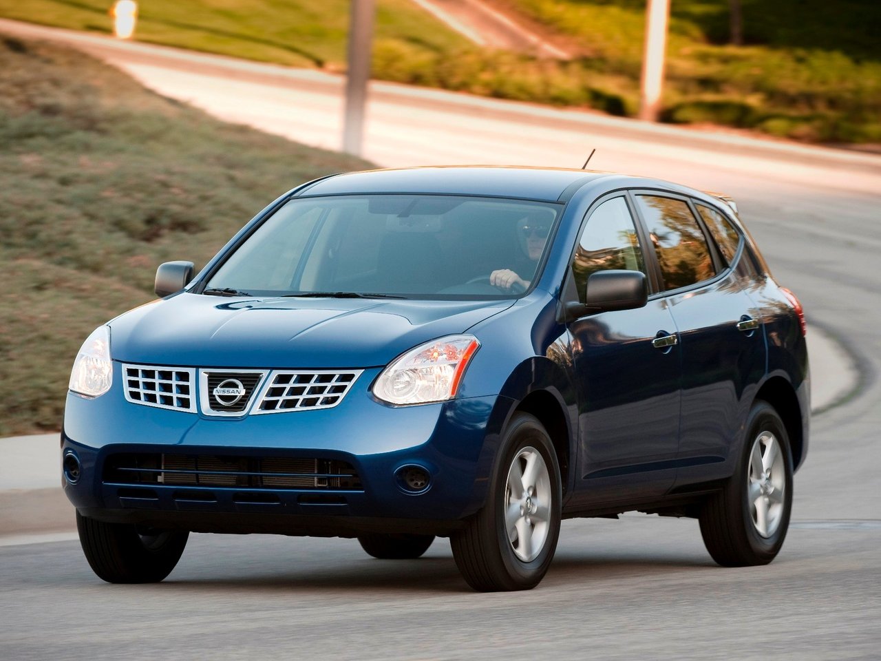 Nissan Rogue I (Внедорожник 5 дверей, 2007-2010)