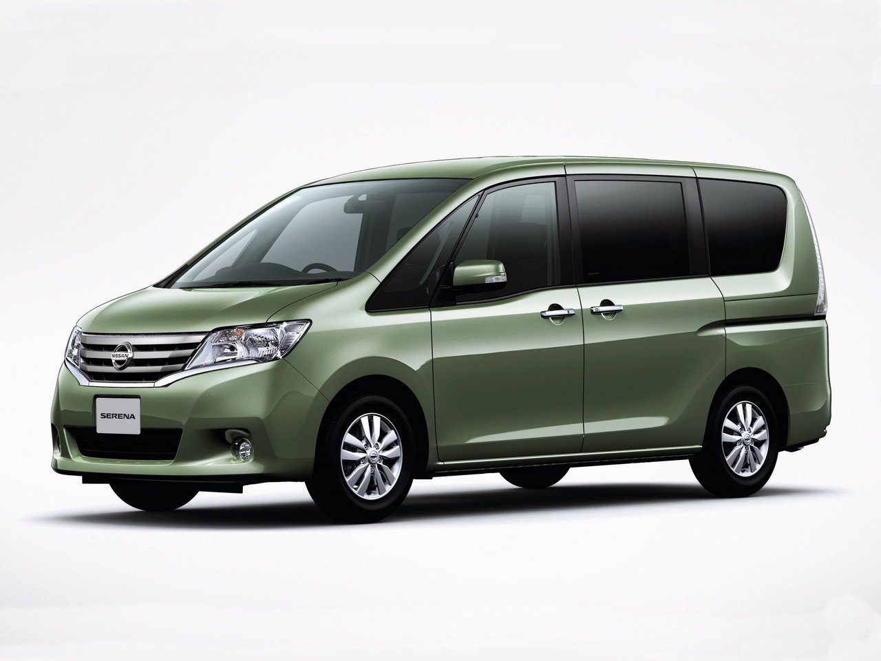Nissan Serena IV C26 (Минивэн, 2010-н.в.)