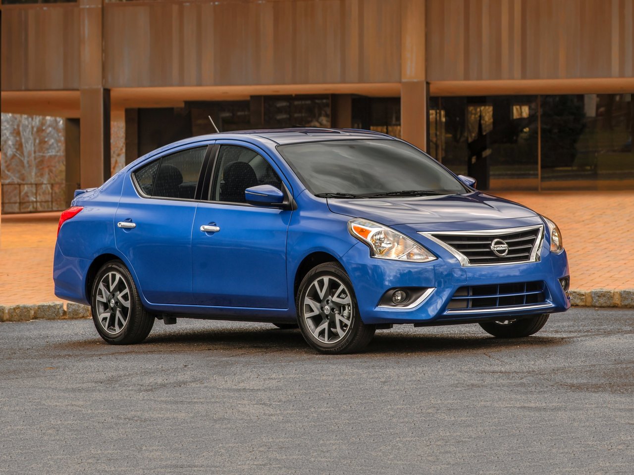 Nissan Versa II Рестайлинг (Седан, 2014-н.в.)