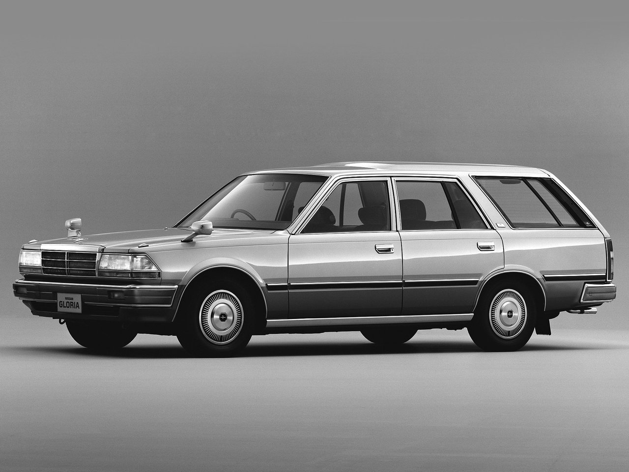 Nissan Gloria VII Y30 (5-дверный универсал, 1983-1999)