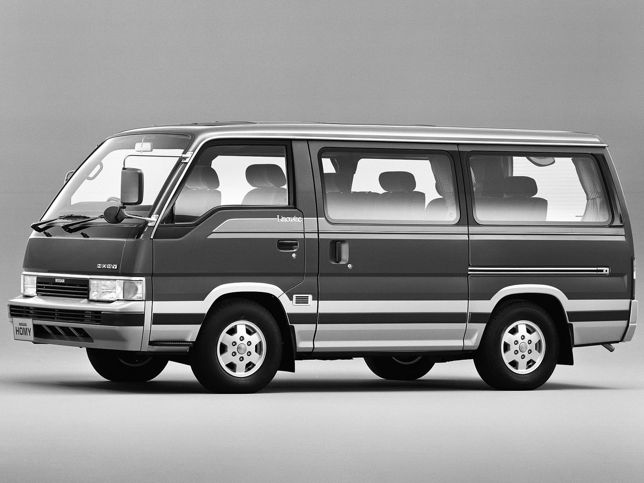 Nissan Homy IV (Минивэн, 1986-1990)