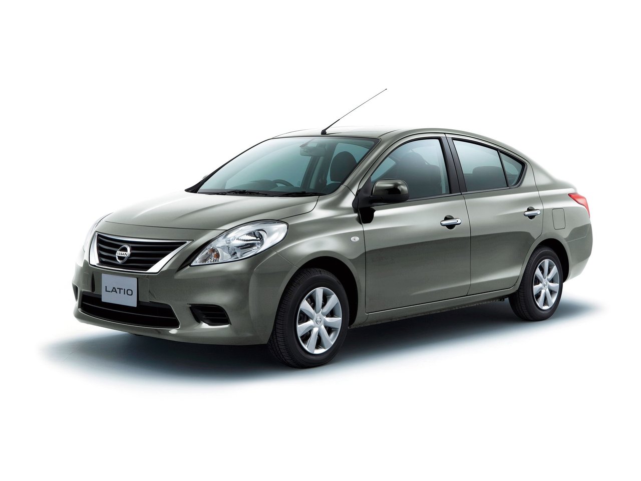 Nissan Latio I N17 (Седан, 2012-2014)