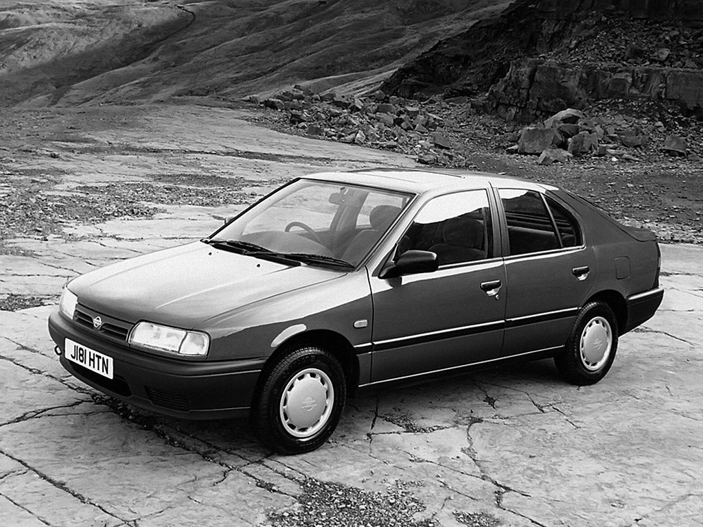 Nissan Primera I P10 (Хэтчбек 5 дверей, 1990-1995)