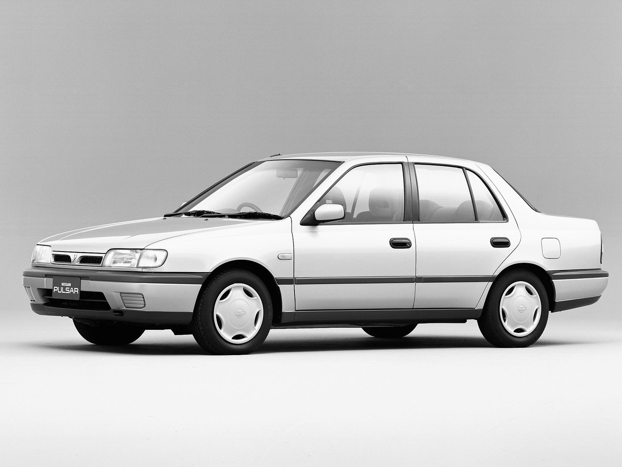 Nissan Pulsar IV N14 (Седан, 1990-1995)