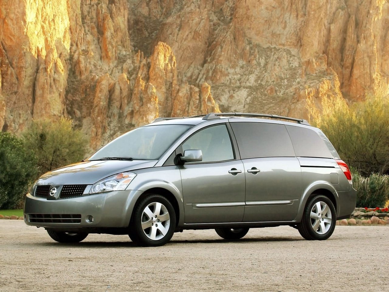 Nissan Quest III (Минивэн, 2003-2009)