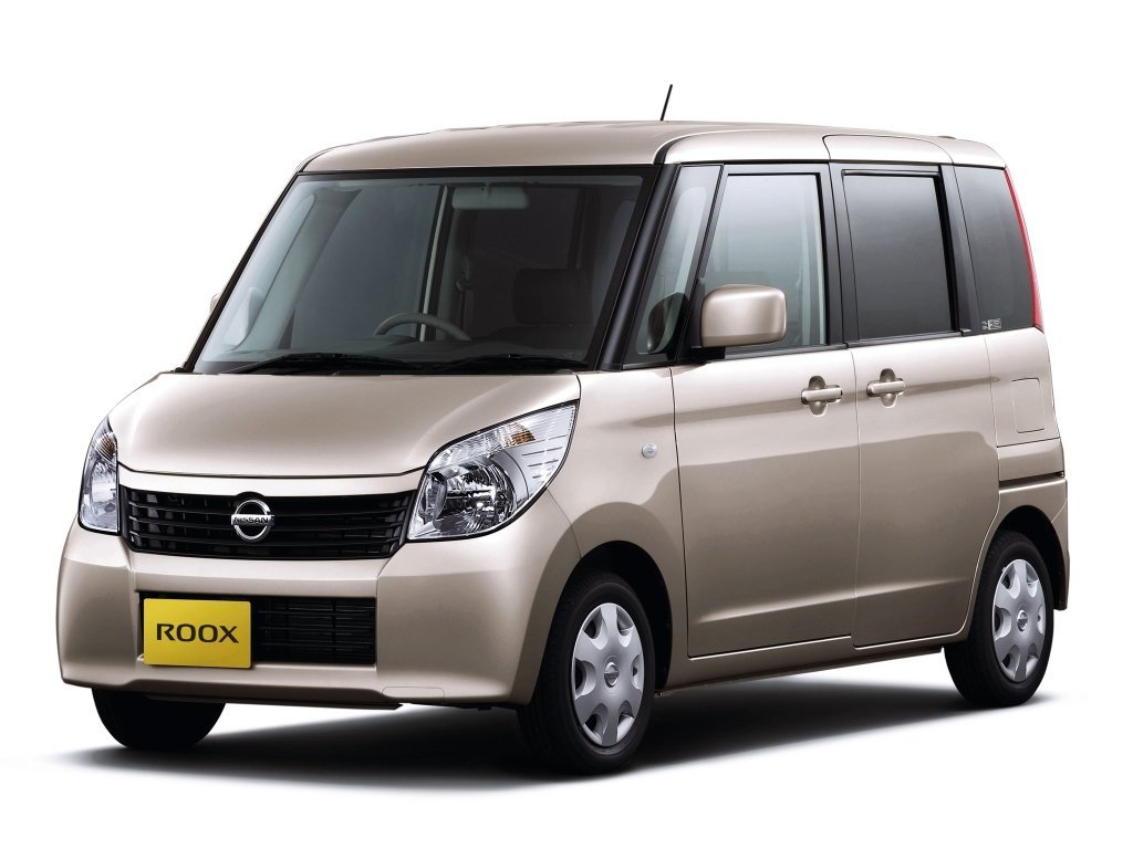 Nissan Roox (Микровэн, 2009-2013)