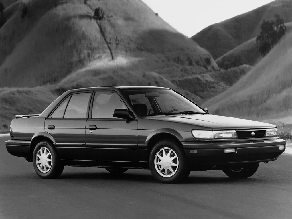 Nissan Stanza III U12 (Седан, 1990-1992)