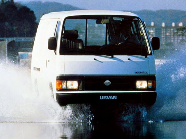 Nissan Urvan III E24 (Фургон, 1986-2001)