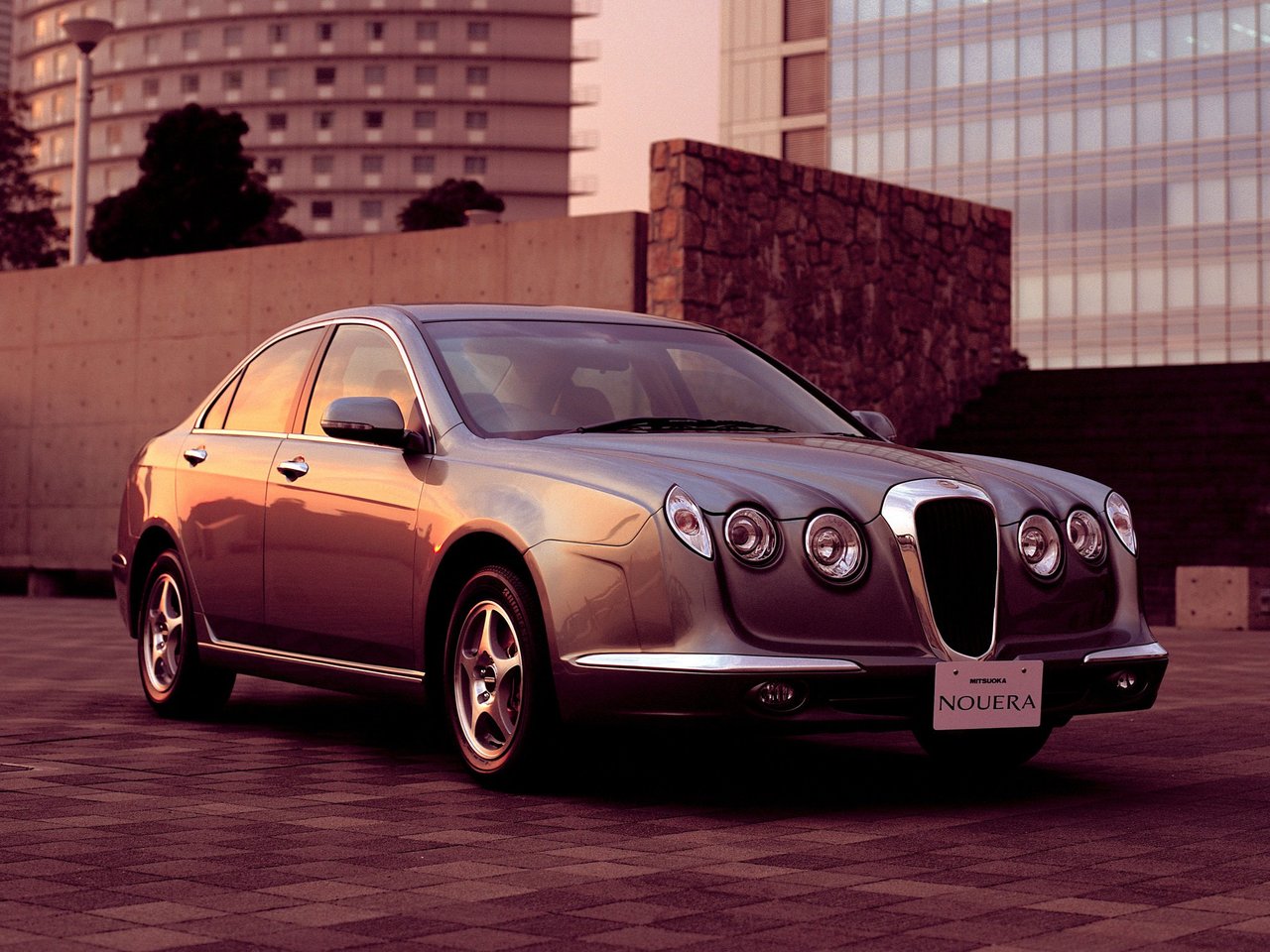 Mitsuoka Nouera I (Седан, 2003-2008)