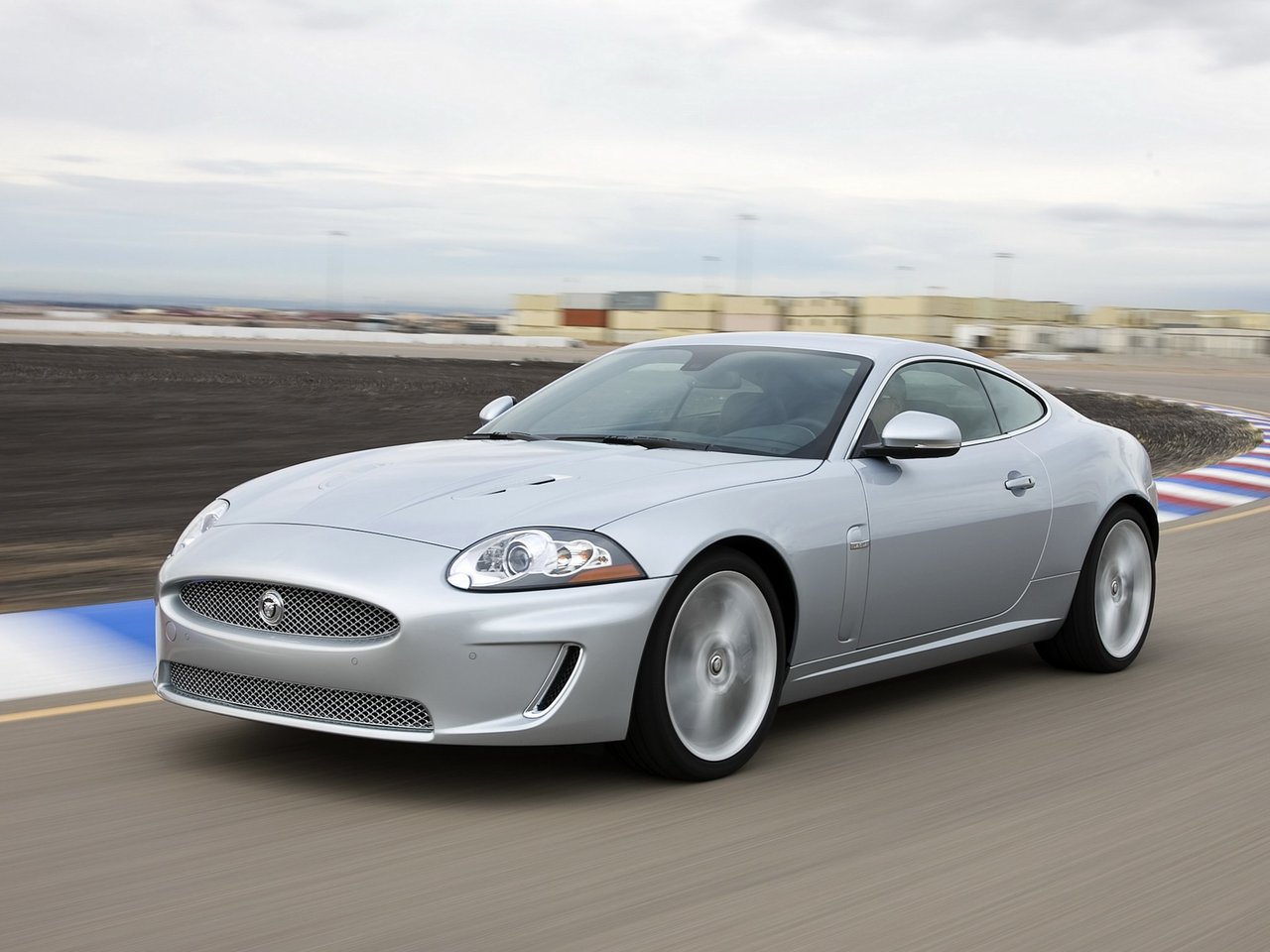 Jaguar XKR II Рестайлинг (Купе, 2009-2011)