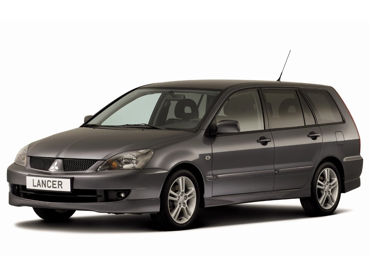 Mitsubishi Lancer IX Рестайлинг (5-дверный универсал, 2005-2010)