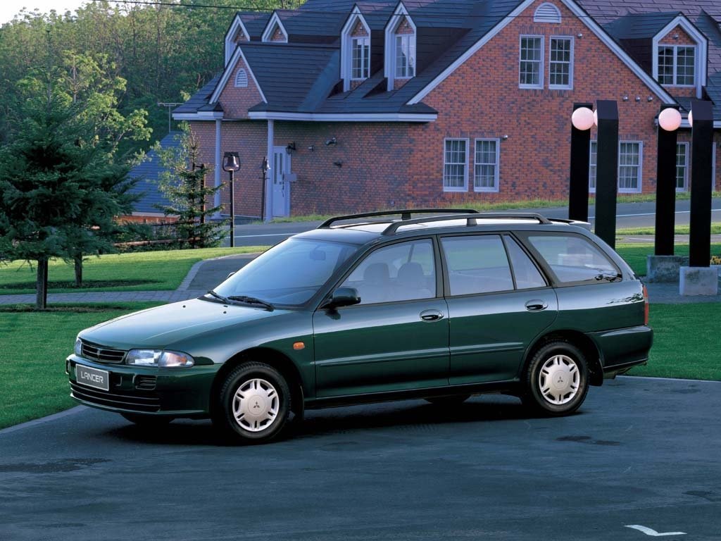 Mitsubishi Lancer VI (5-дверный универсал, 1991-2000)