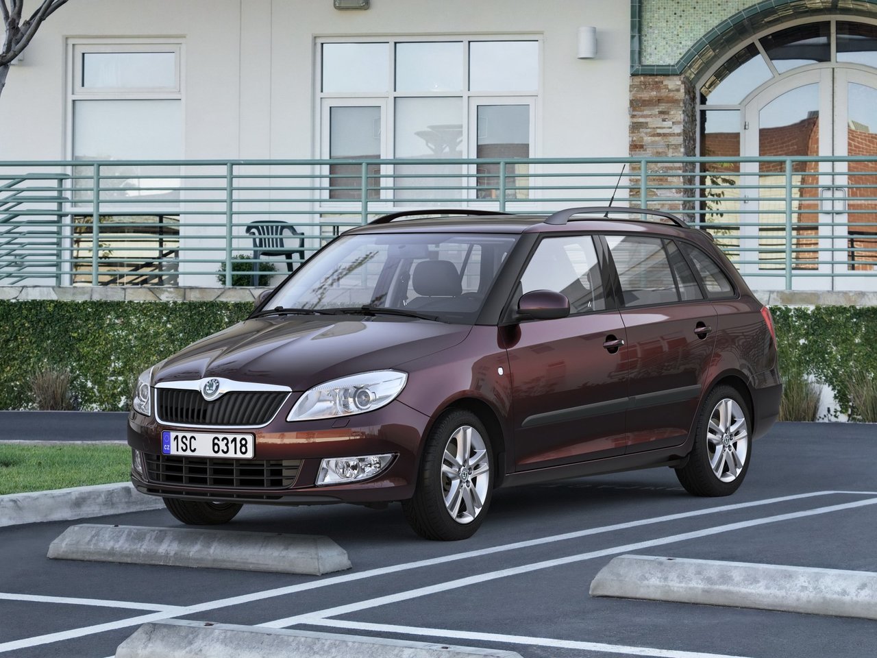 Skoda Fabia II Рестайлинг (5-дверный универсал, 2010-2014)