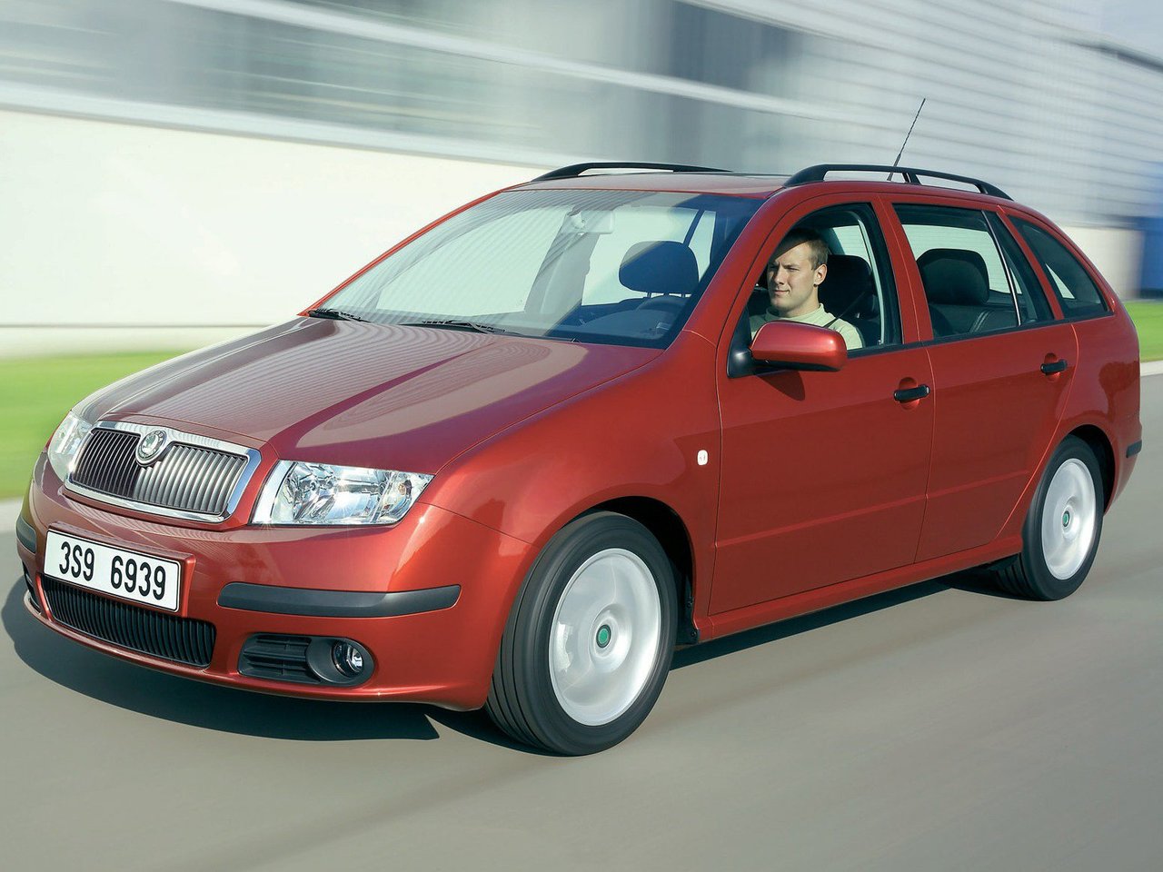 Skoda Fabia I Рестайлинг (5-дверный универсал, 2004-2007)