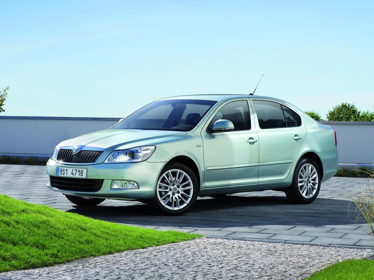 Skoda Octavia II Рестайлинг (Лифтбек, 2008-2013)