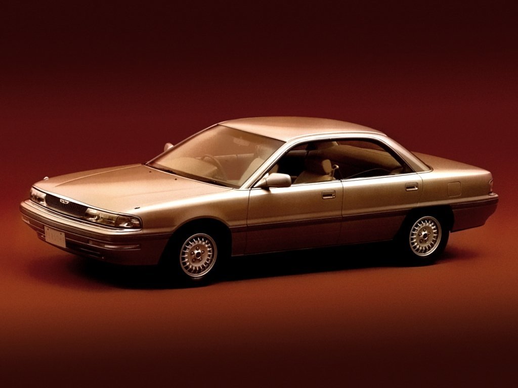 Mazda Persona (Седан, 1988-1992)