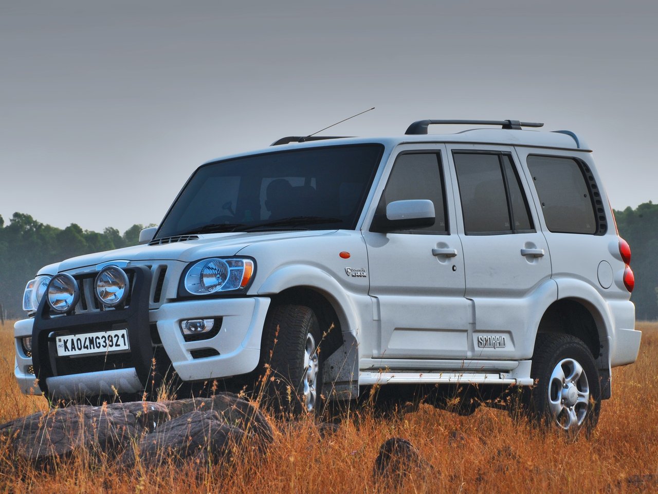 Mahindra Scorpio (Внедорожник 5 дверей, 2002-н.в.)