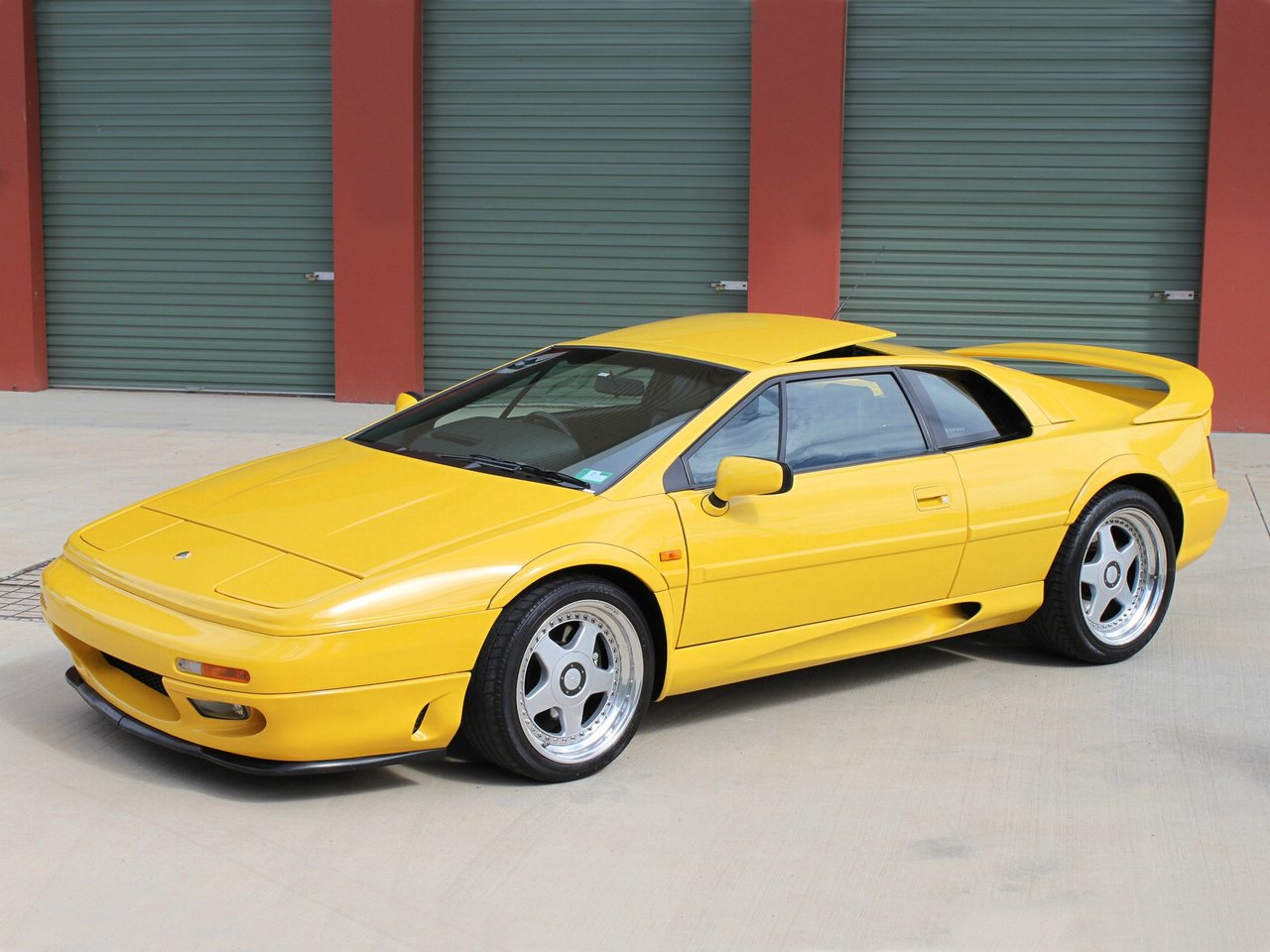 Lotus Esprit V (Купе, 1993-2004)