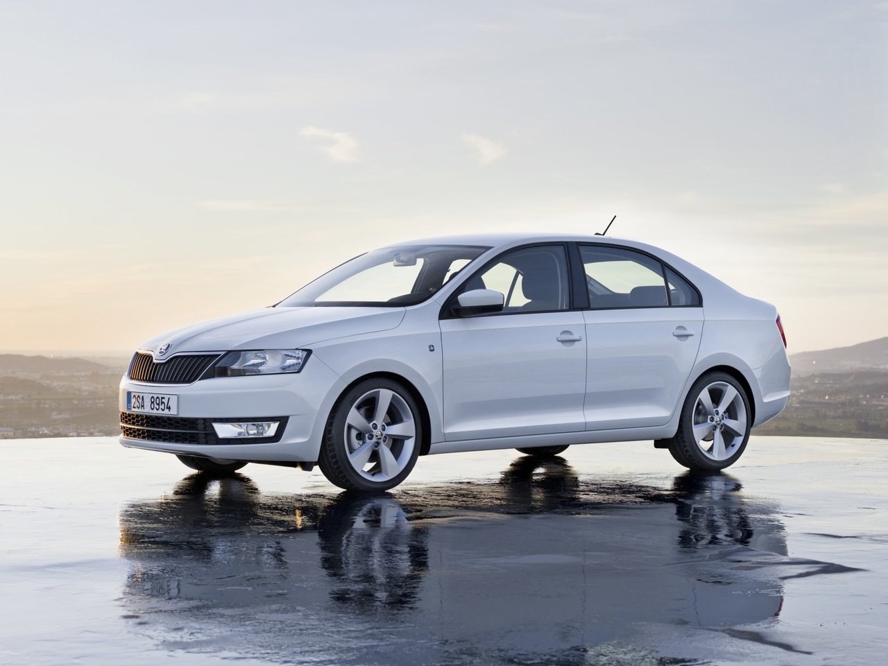 Skoda Rapid I (Лифтбек, 2012-2017)