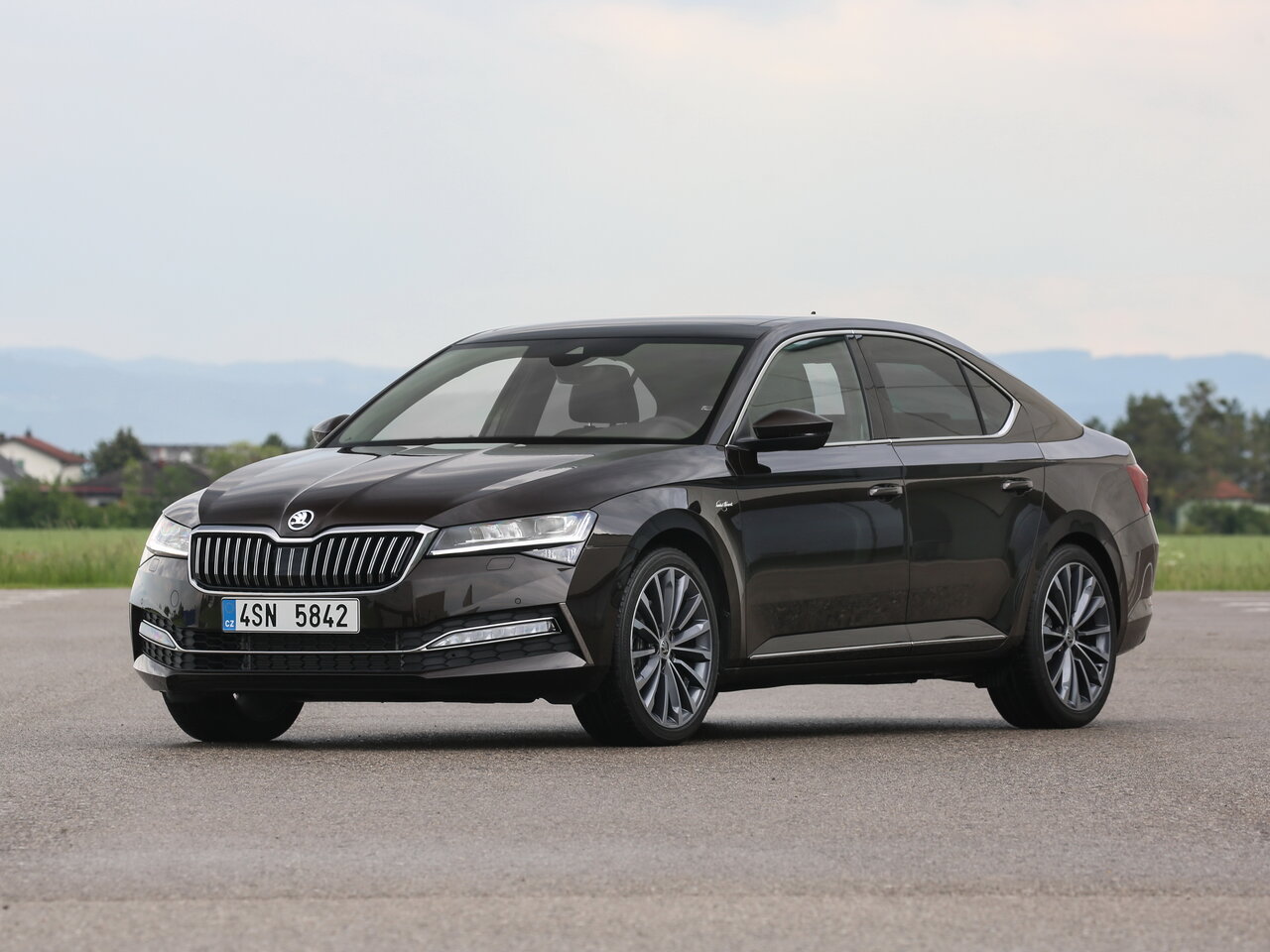 Skoda Superb III Рестайлинг (Лифтбек, 2019-н.в.)