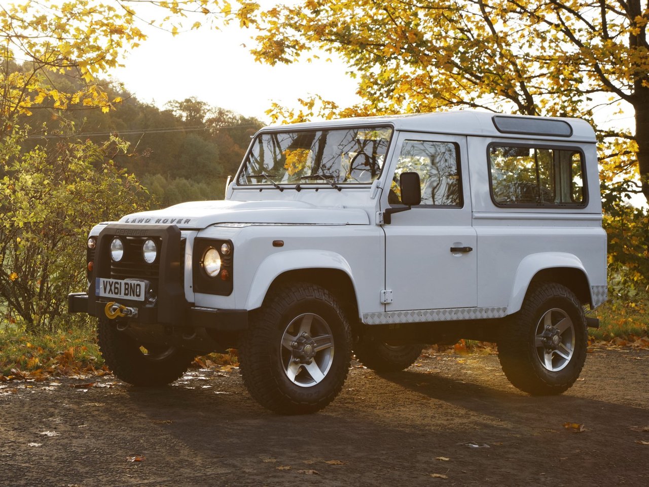 Land Rover Defender I Рестайлинг (Внедорожник 3 двери, 2007-2016)
