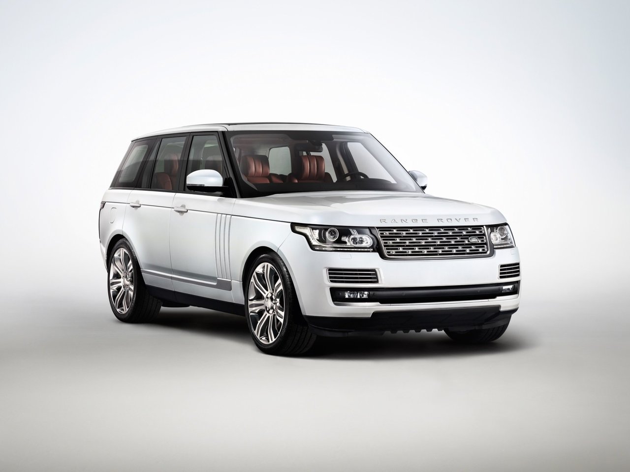 Land Rover Range Rover IV (Внедорожник 5 дверей, 2012-н.в.)