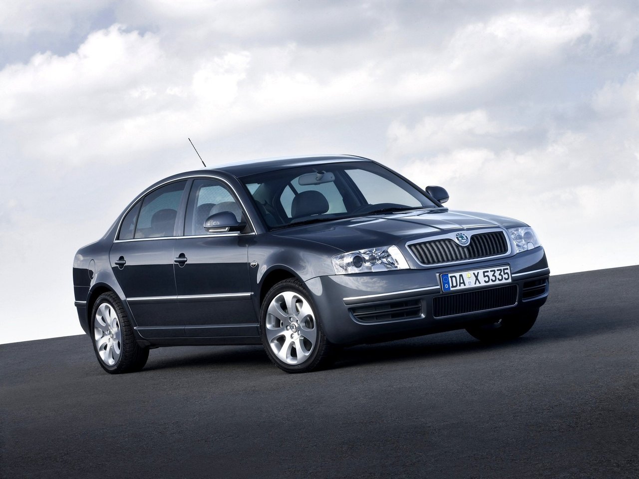 Skoda Superb I Рестайлинг (Седан, 2006-2008)