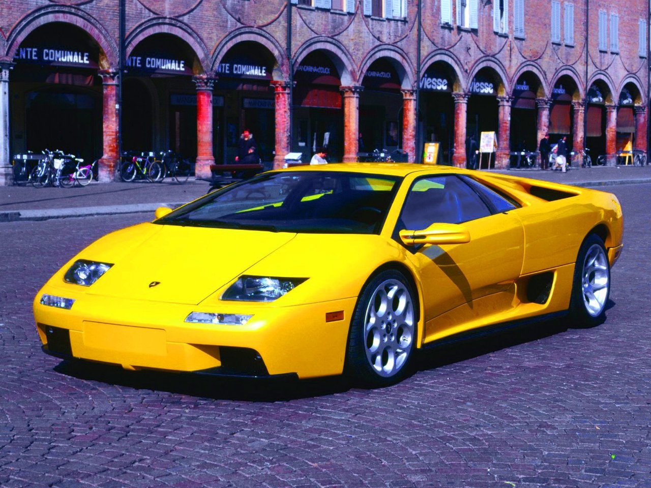 Lamborghini Diablo (Купе, 1990-2001)