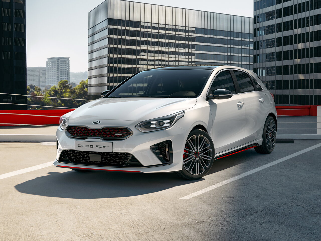 Kia Cee'd GT II (Хэтчбек 5 дверей, 2018-н.в.)