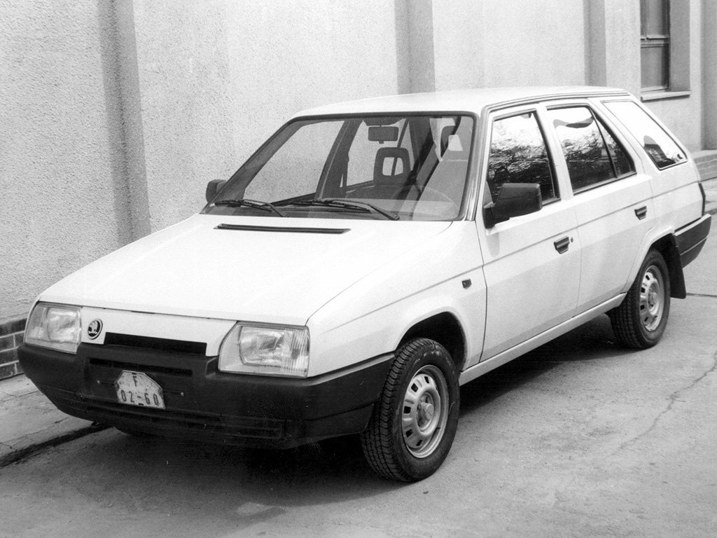 Skoda Forman I (5-дверный универсал, 1990-1995)