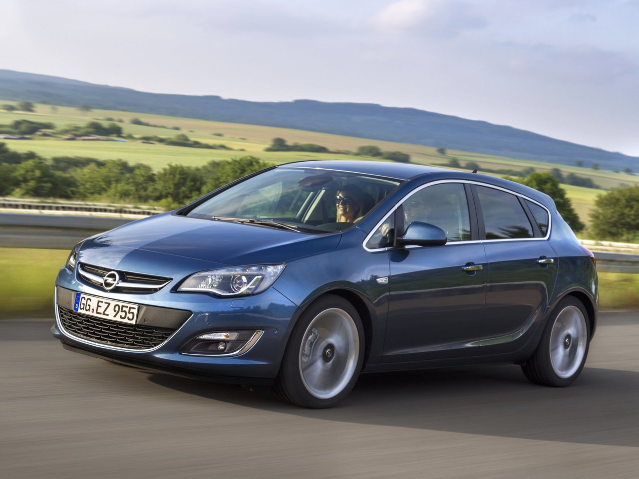 Opel Astra J Рестайлинг (Хэтчбек 5 дверей, 2011-н.в.)