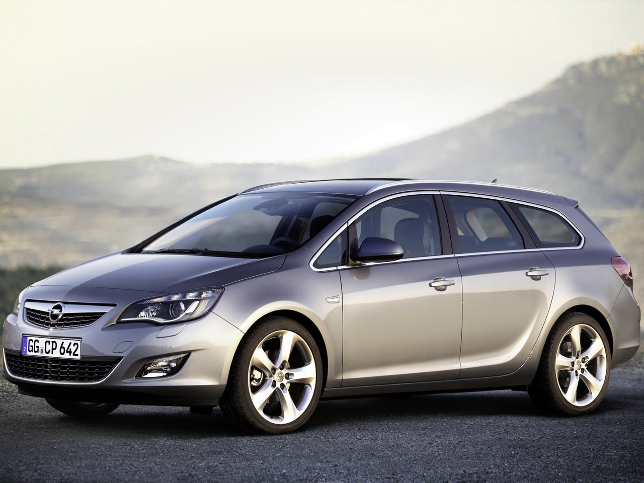 Opel Astra J (5-дверный универсал, 2009-2012)