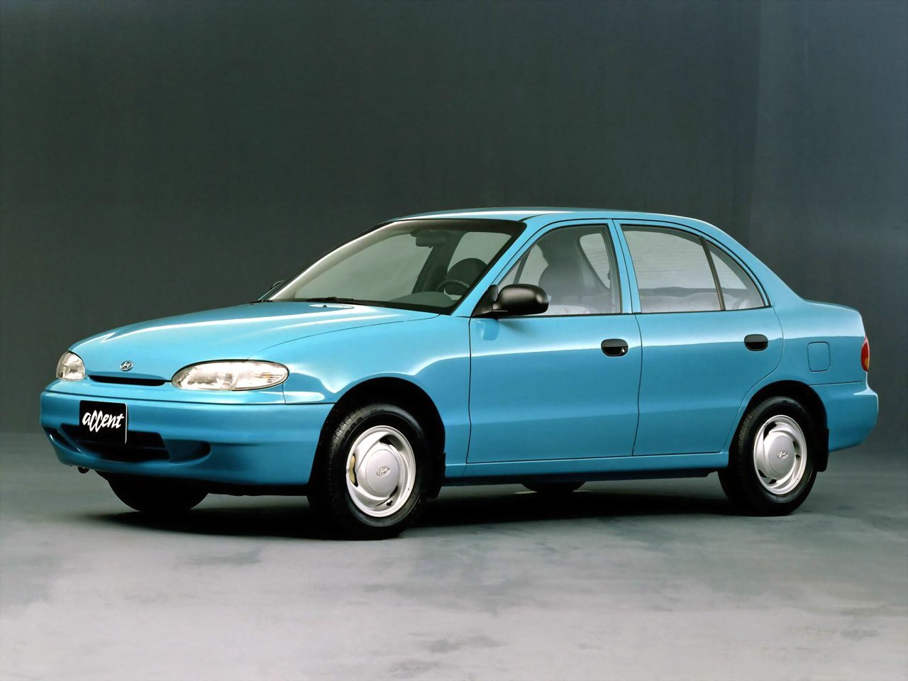 Hyundai Accent I (Седан, 1994-2000)
