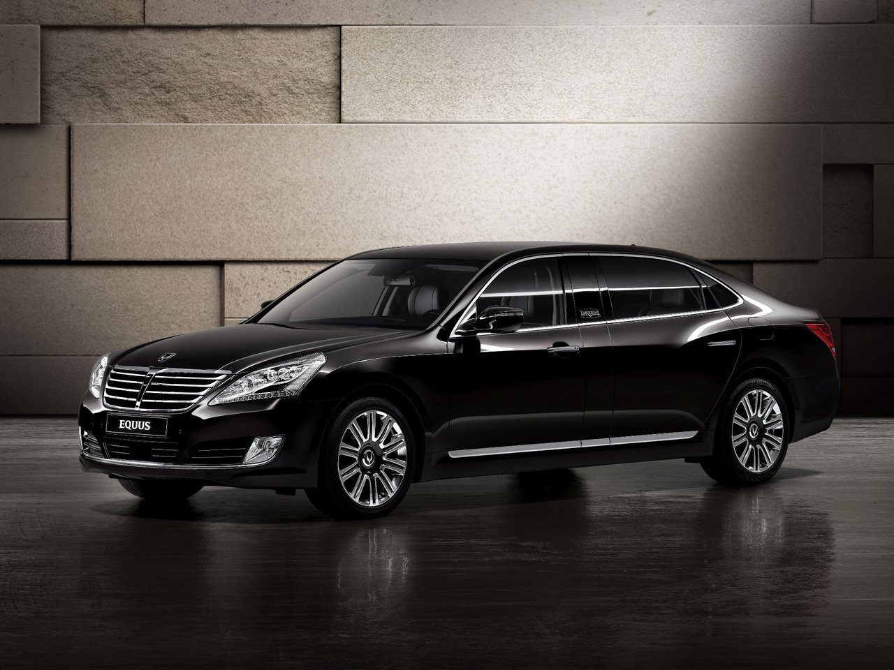 Hyundai Equus II Рестайлинг (Седан, 2013-н.в.)
