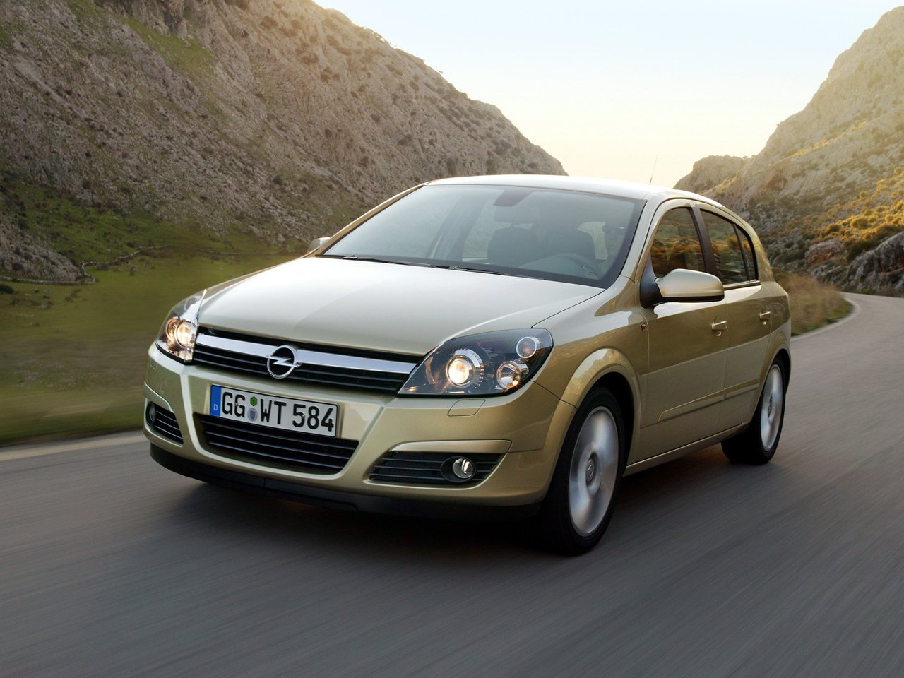 Opel Astra H (Хэтчбек 5 дверей, 2004-2007)