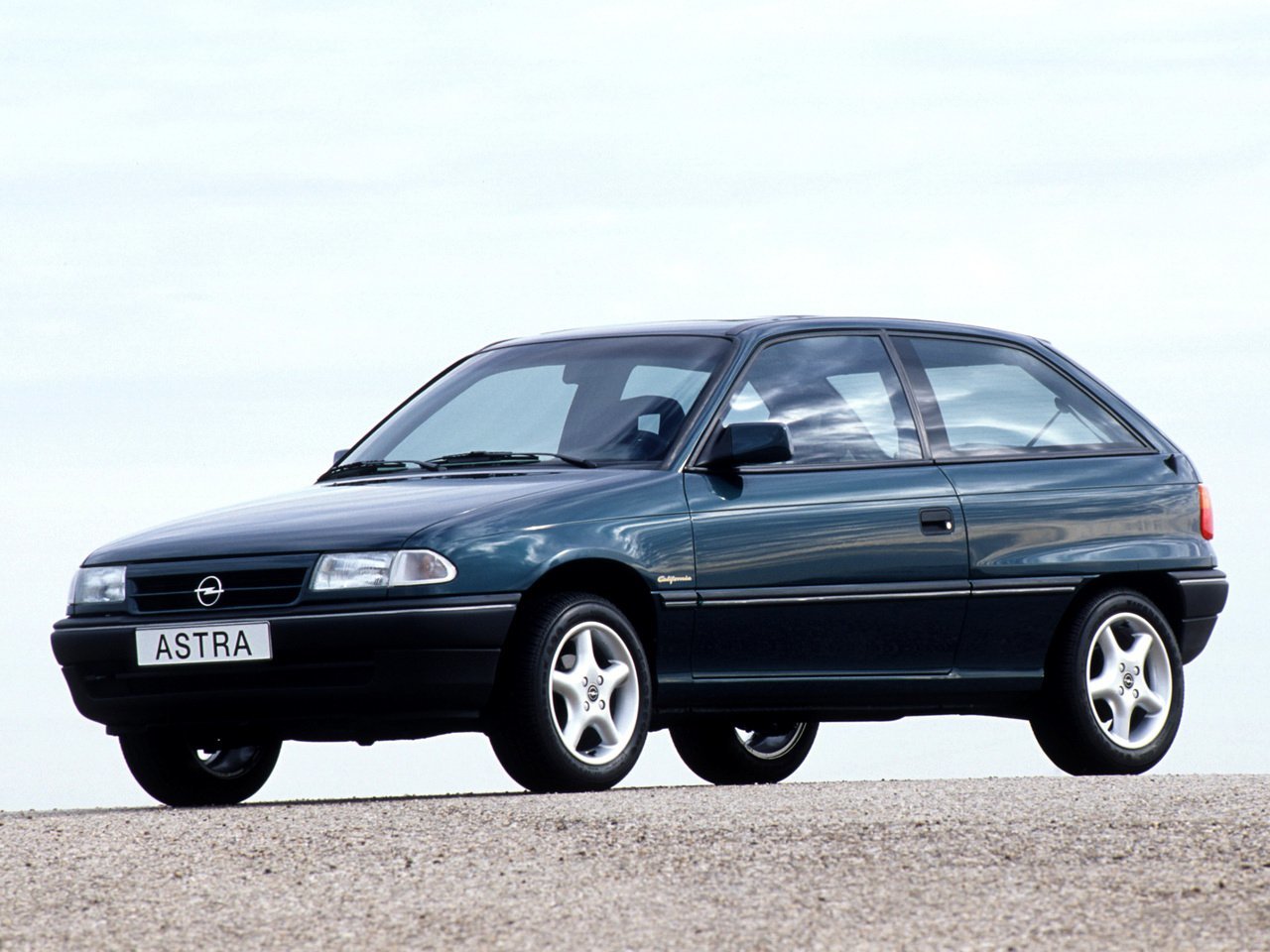 Opel Astra F (Хэтчбек 3 двери, 1991-2005)